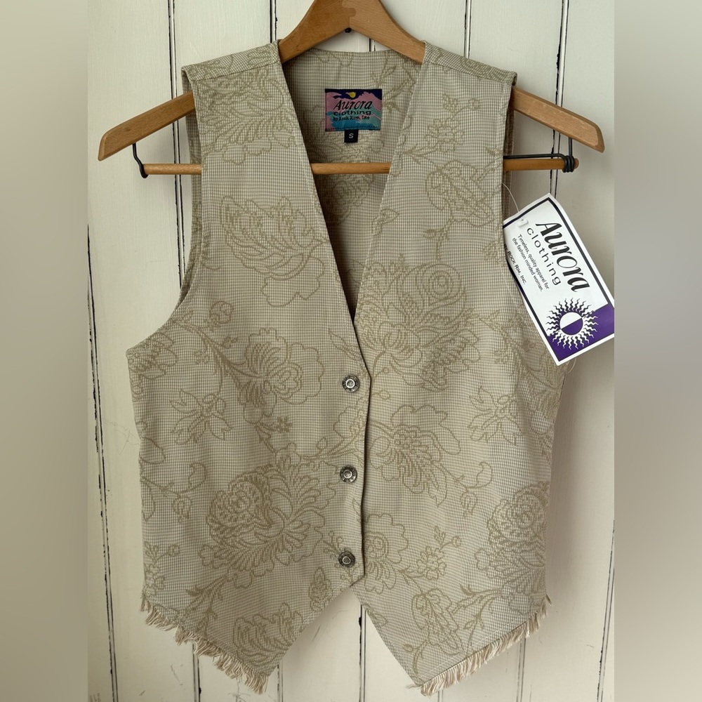 NWT Vintage Aurora Clothing Floral Fringe Patterned Vest